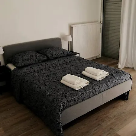 Apartment Superbe Lumineux Et Traversant Béziers