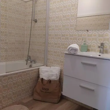 Apartment Superbe Lumineux Et Traversant *